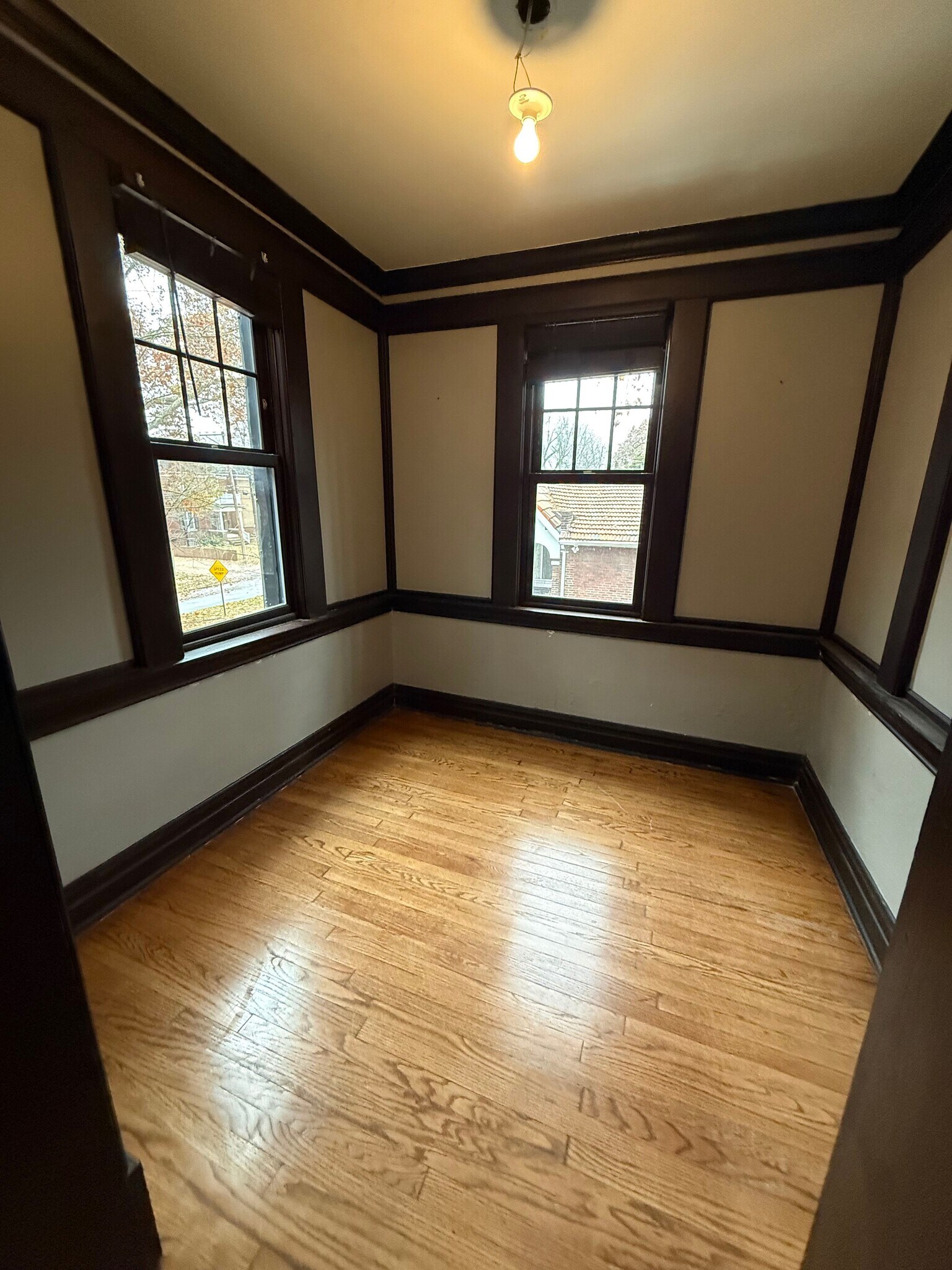 Building Photo - 2641 S Kingshighway Blvd