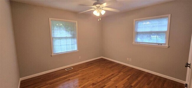 Building Photo - 2902 Highbrook Ct