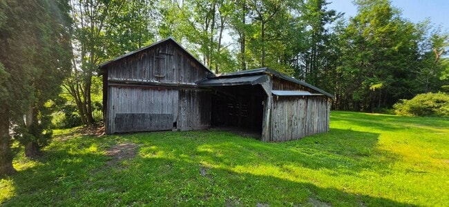 Building Photo - 905 Cochecton Turnpike