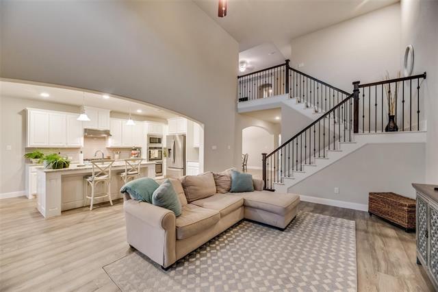Building Photo - 16025 Plum Ct