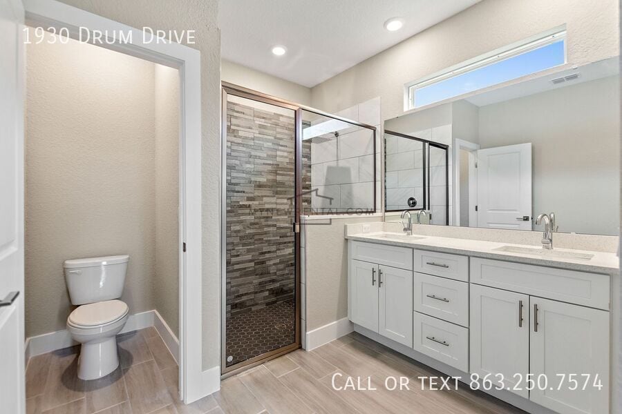 Building Photo - 1930 Drum Dr