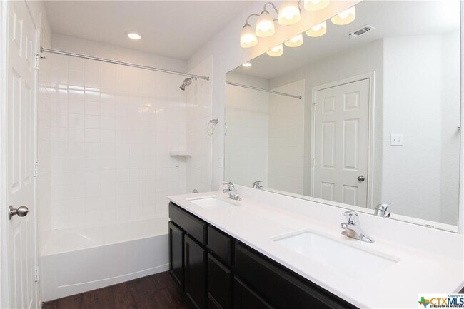 Building Photo - 6305 Tess Rd