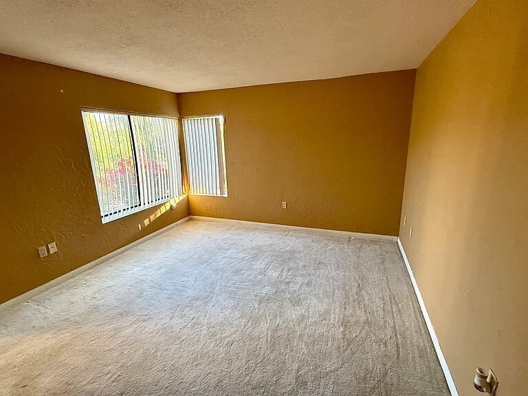 Building Photo - 13114 Polvera Ave