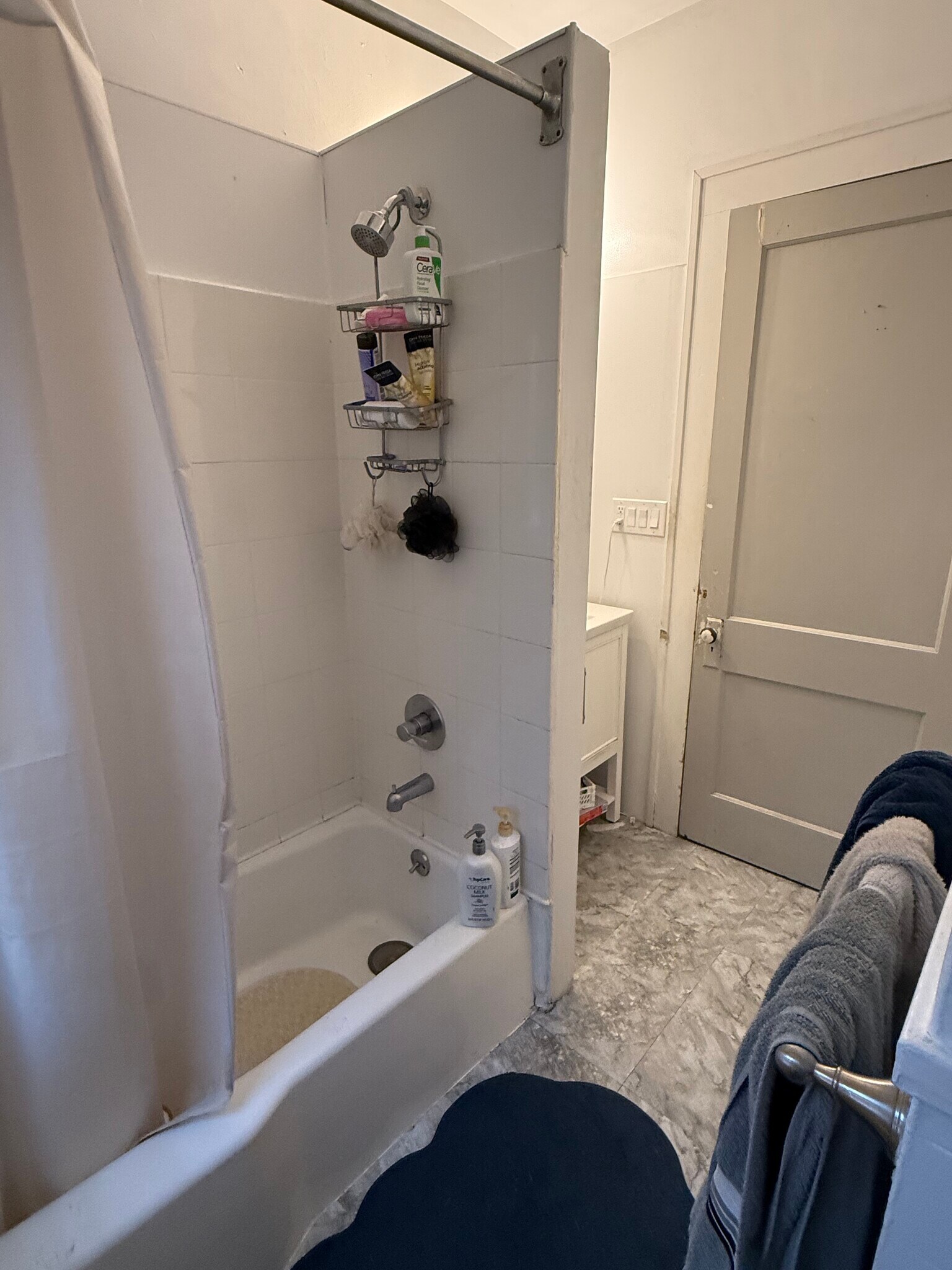 Main floor bathroom - 670 S Governor St