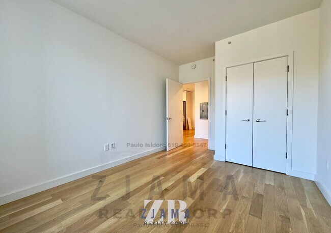 Building Photo - 409 Eastern Pkwy
