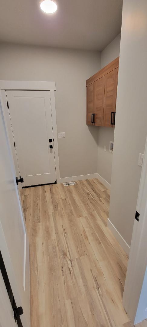 Building Photo - 12307 Eovaldi Ave