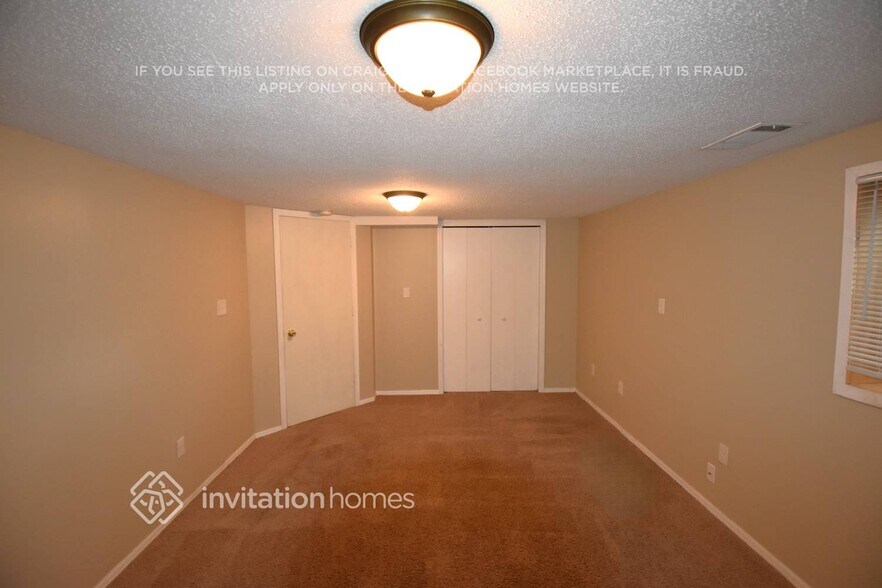 Building Photo - 2241 Randy Ave