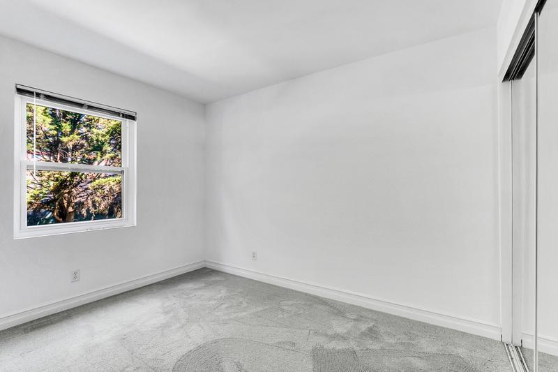 Building Photo - 13229 Linden Ave N