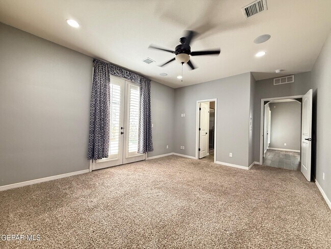 Building Photo - 13454 Everingham St