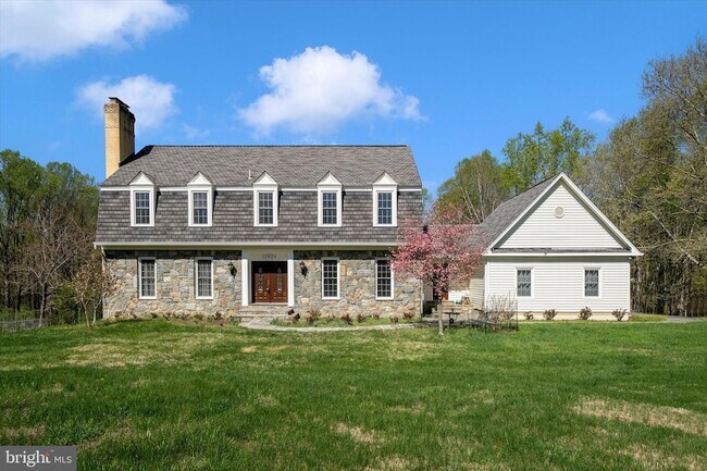 Building Photo - 12929 Esworthy Rd