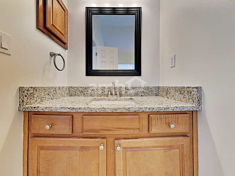 Building Photo - 3111 Stonebrier Ridge Dr