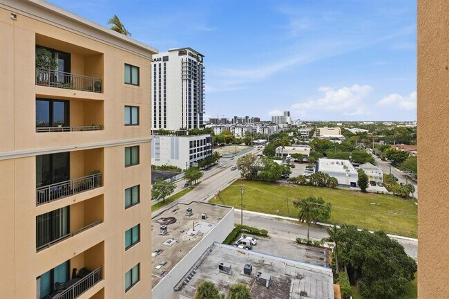 Building Photo - 110 N Federal Hwy
