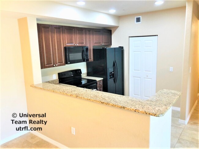 Building Photo - 13190 Bella Casa Cir