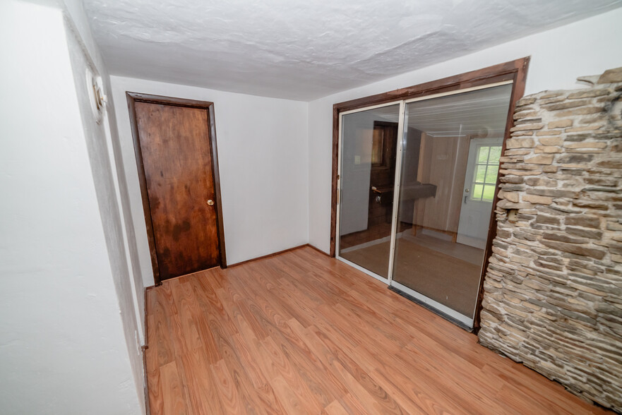 Glass doors lead to mudroom - 22 Muckey Rd