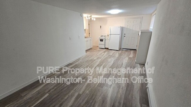 Building Photo - 625 N Garden St