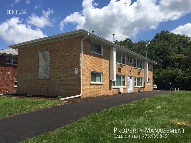 Building Photo - 918 Parkwood Dr