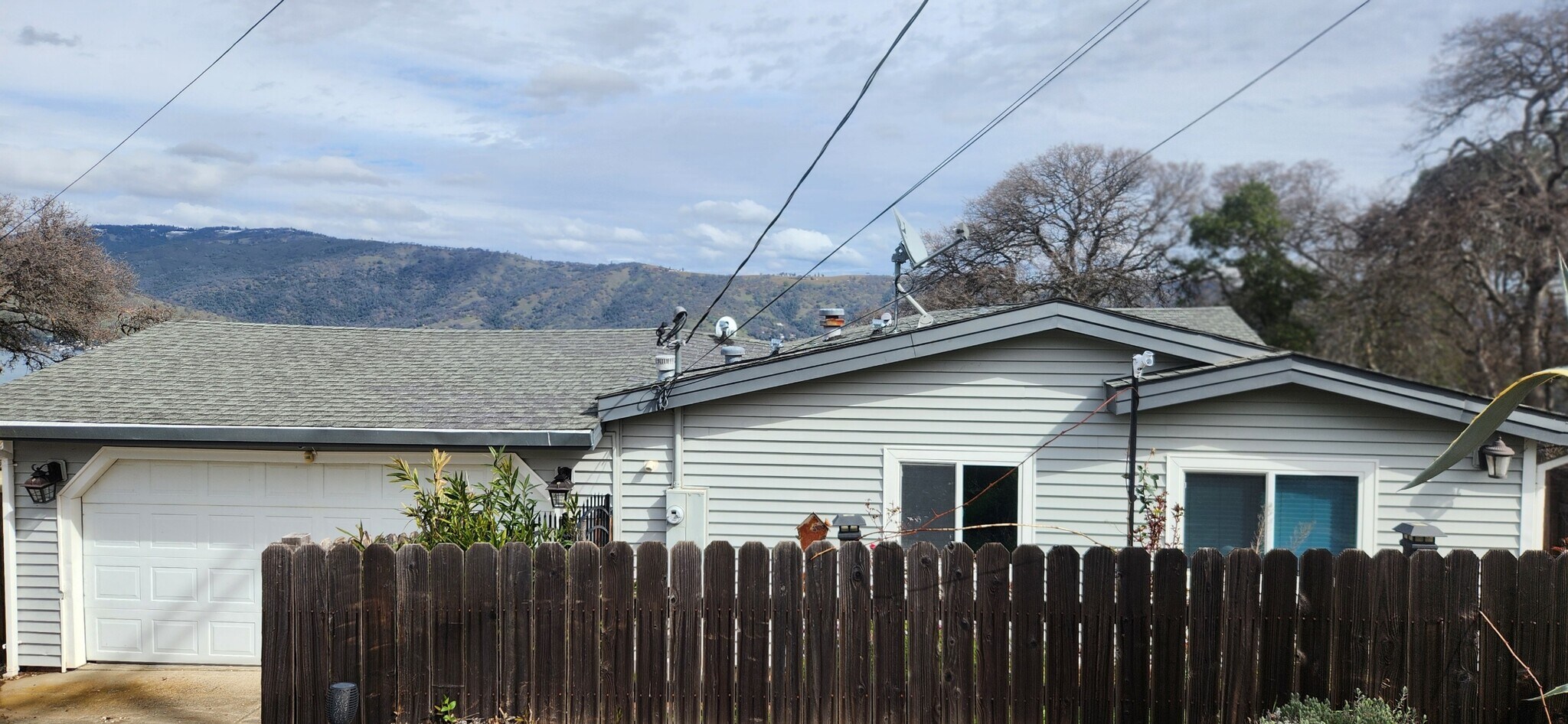 Front of House - 2844 Marina View Dr