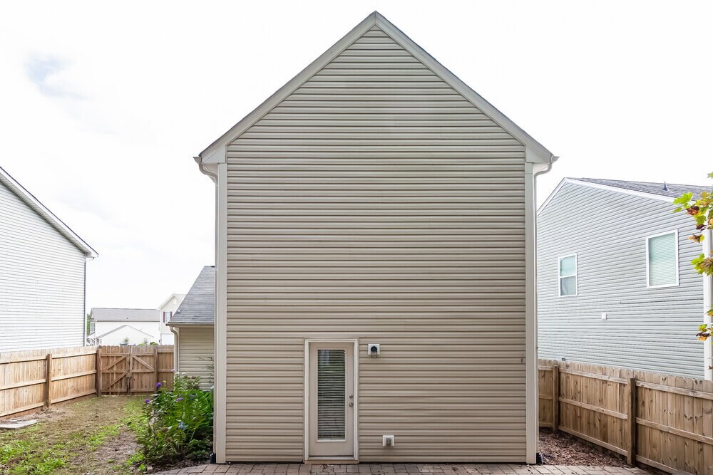 Building Photo - 4202 Broadstairs Dr SW