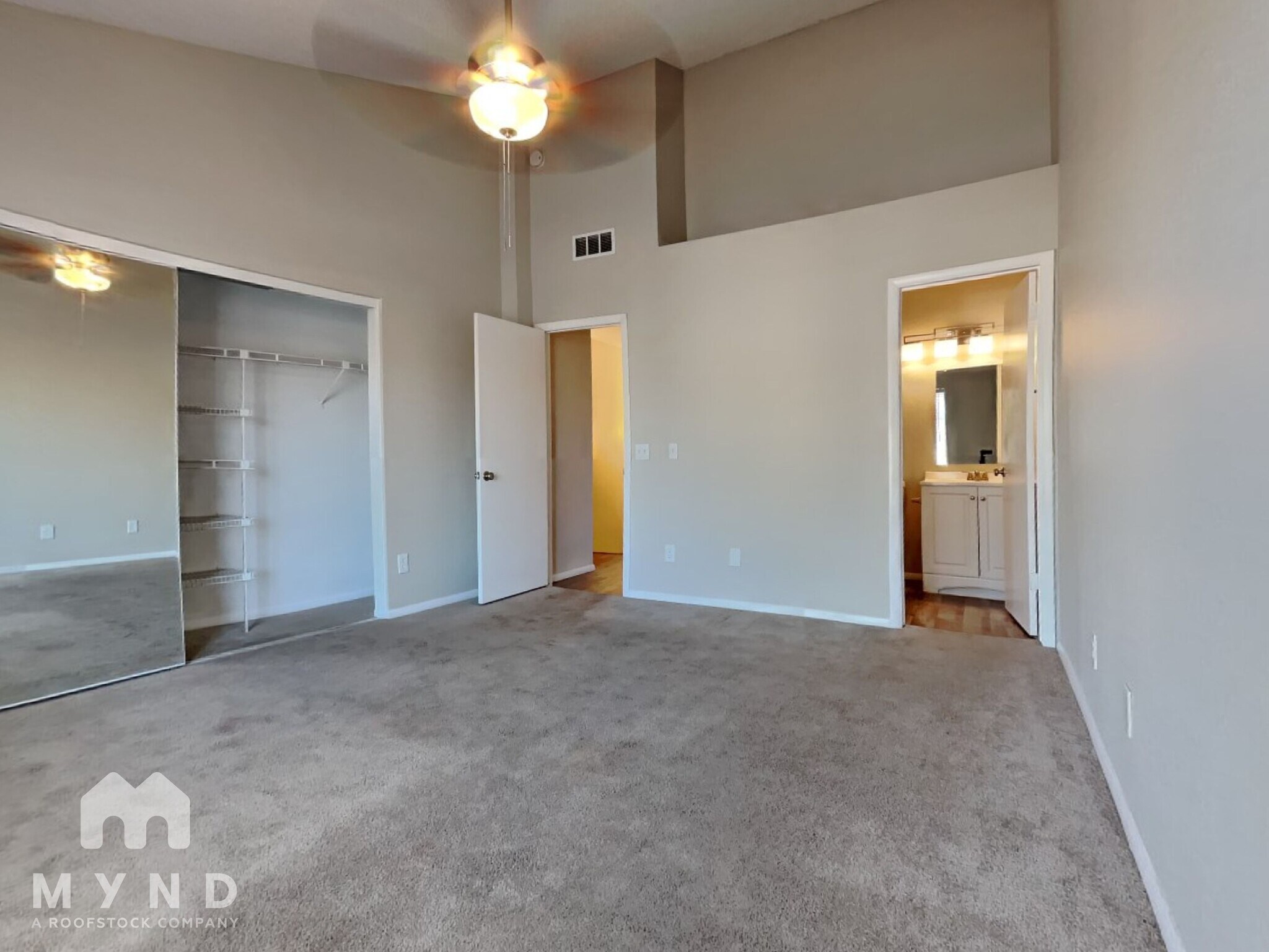 Building Photo - 7801 N 44th Dr