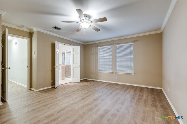 Building Photo - 7707 Wexford Hollow