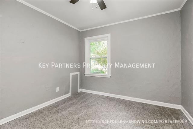 Building Photo - 7517 Rainbow Dr