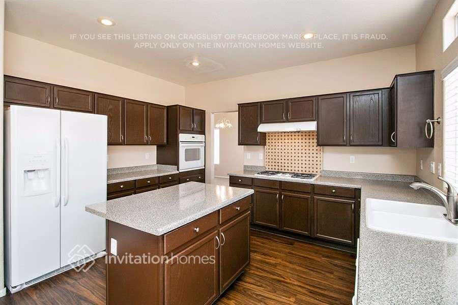 Building Photo - 4329 Governors Hill St