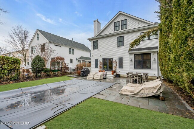 Building Photo - 513 Morris Ave