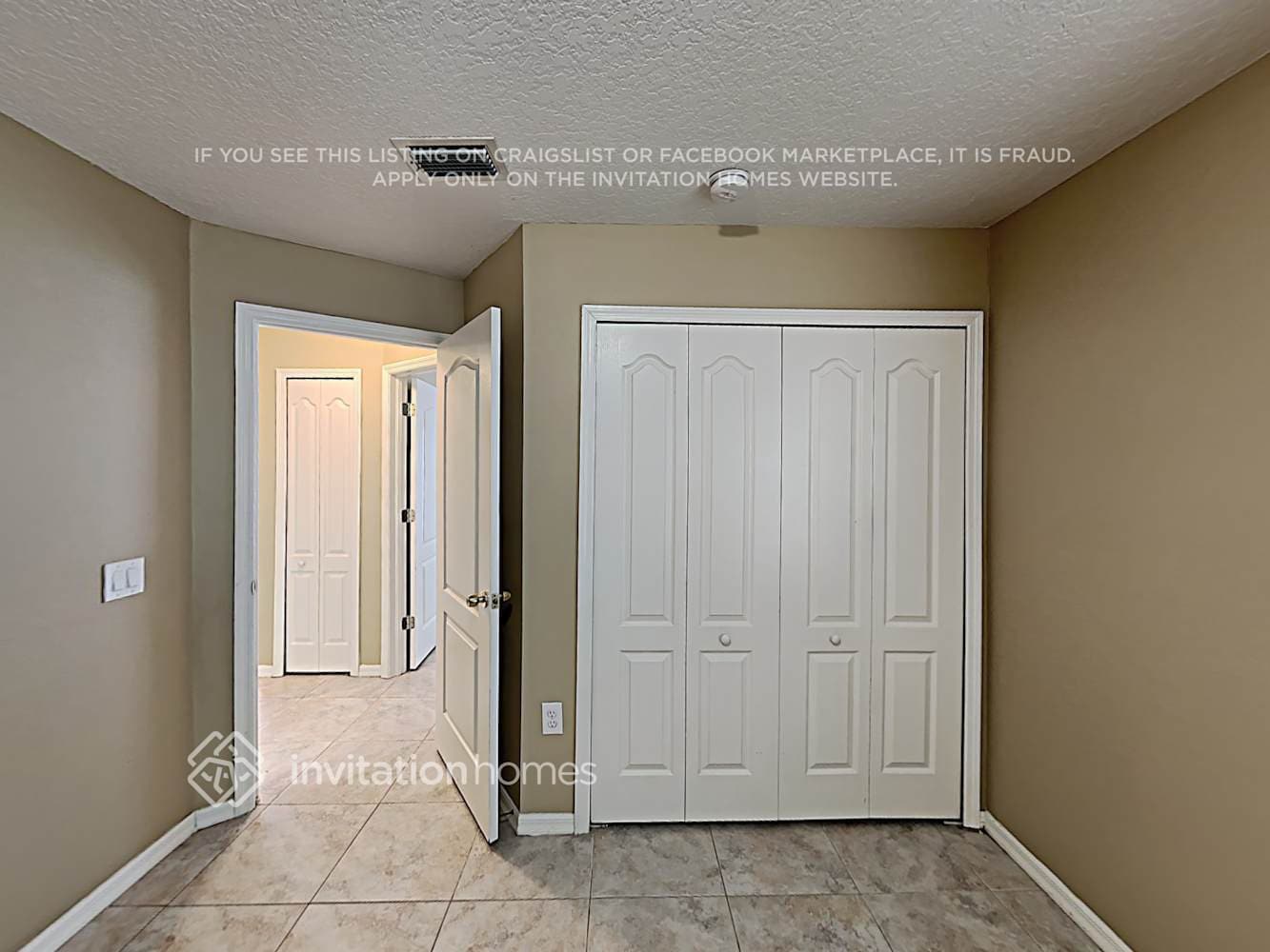 Building Photo - 25830 Bloomsbury Ct