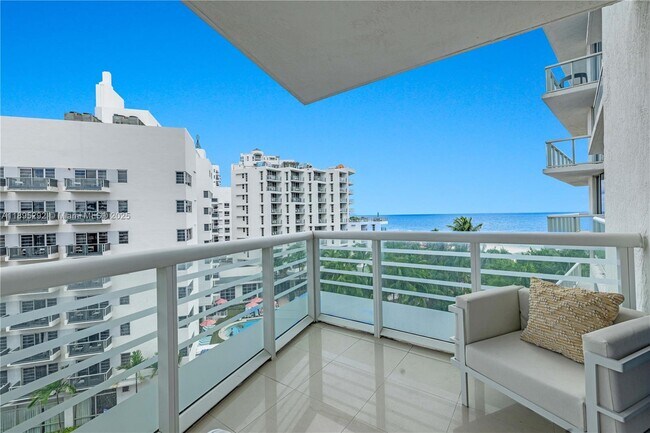 Building Photo - 3801 Collins Ave