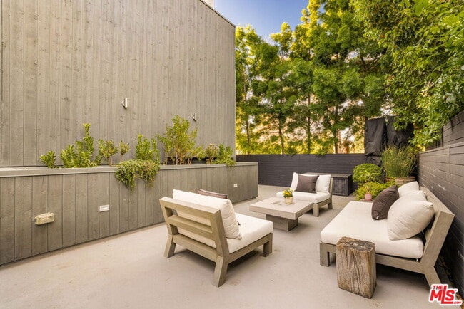 Building Photo - 4118 Wade St