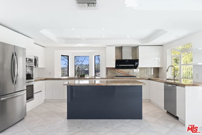 Building Photo - 2937 Deep Canyon Dr