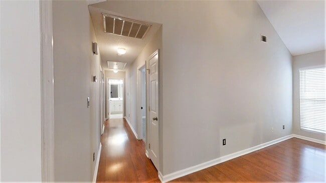 Building Photo - 4654 Crested Butte Rd