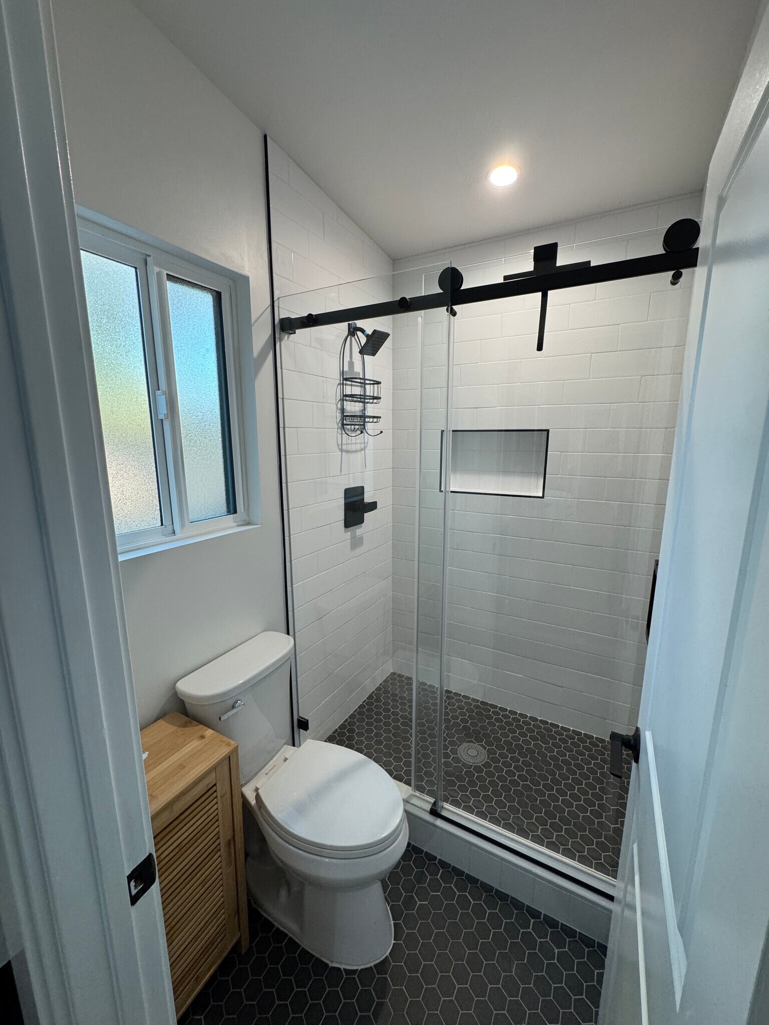 Bathroom 1 - 23402 Collins St