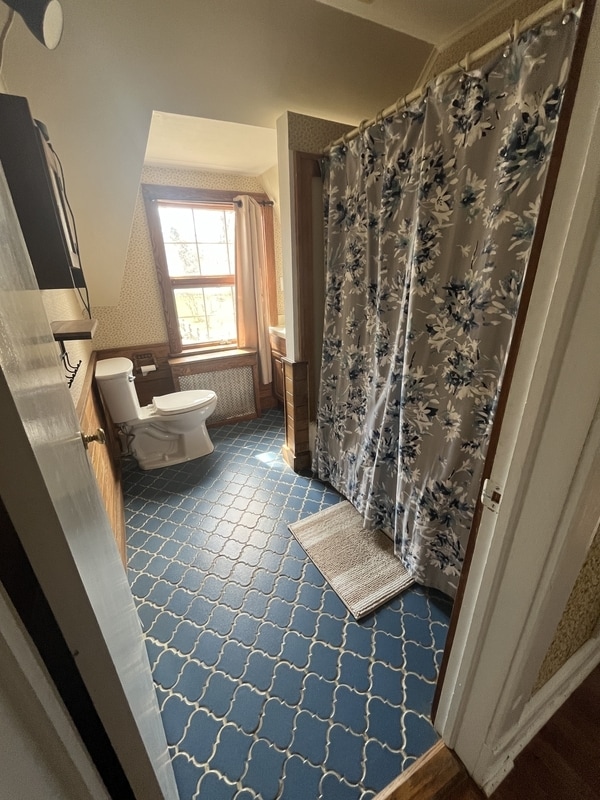 Building Photo - 11 Maple Ave