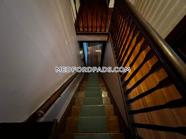 Primary Photo - 37 Warner St