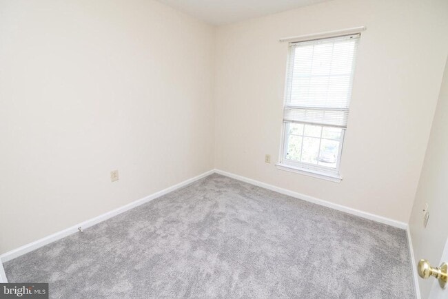 Building Photo - 2506 Weston Ct