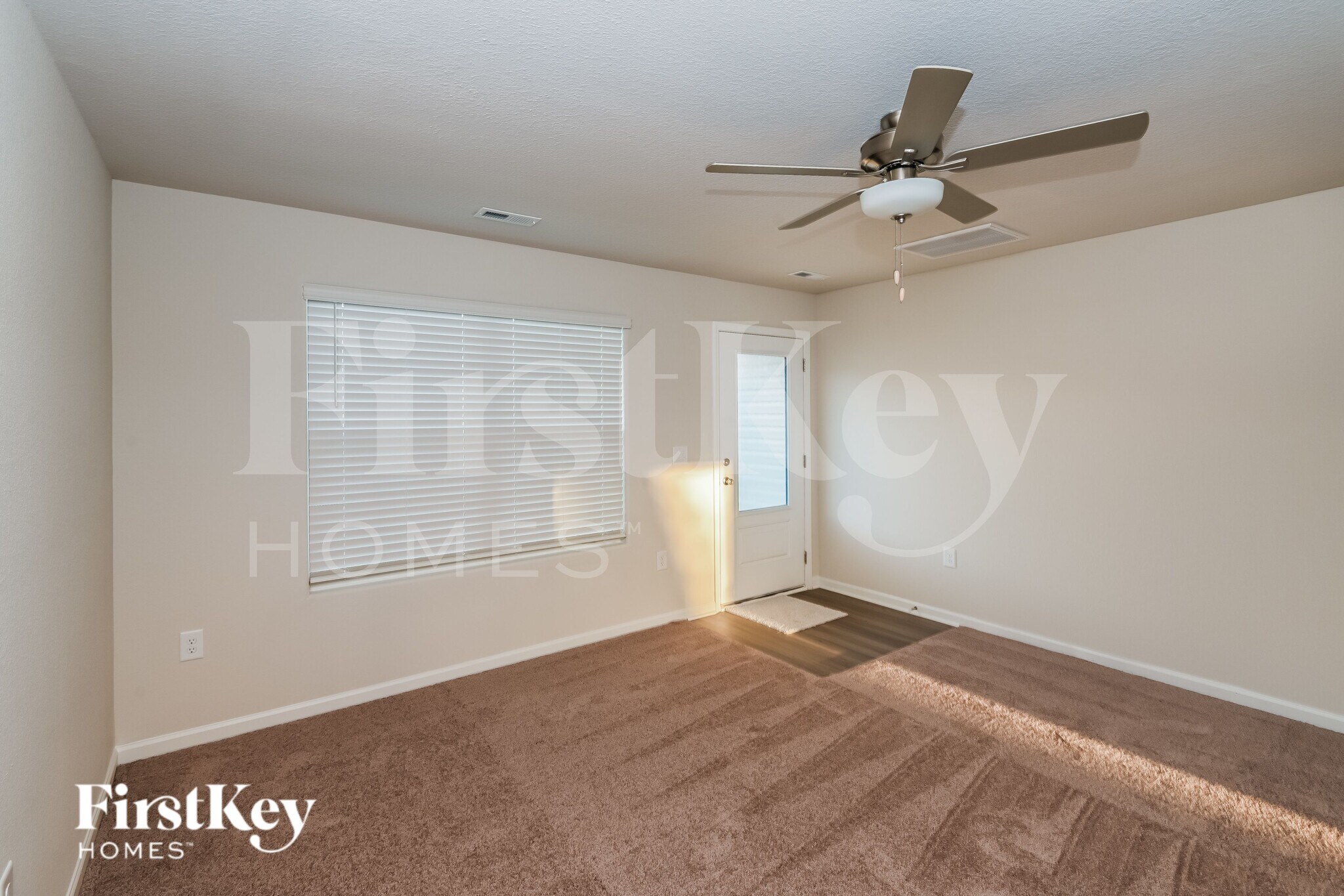 Building Photo - 5024 Wolfridge Ave