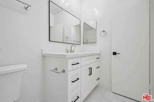 Building Photo - 1133 22nd St