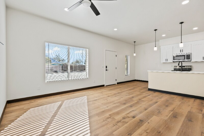 Building Photo - 3820 E Fort Lowell Rd