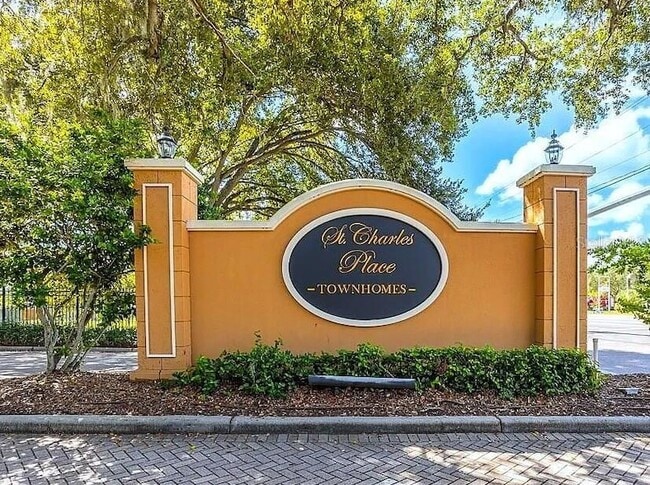 Building Photo - 10840 Johanna Ave