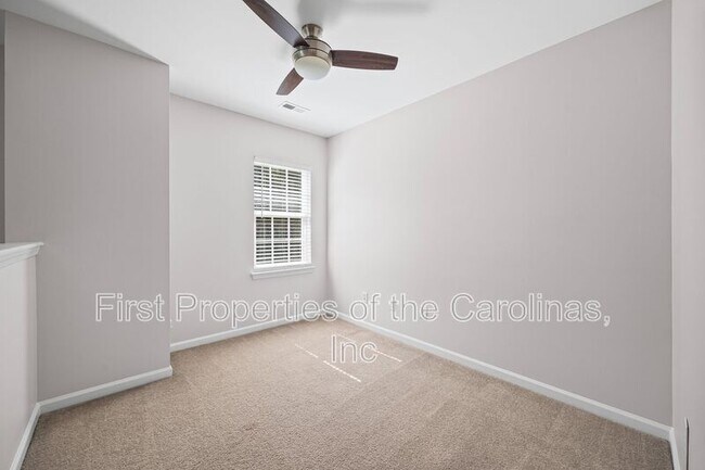 Building Photo - 2535 Fossil Stone Ln