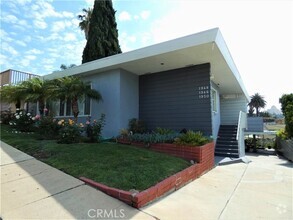 Building Photo - 1948 Holmby Ave