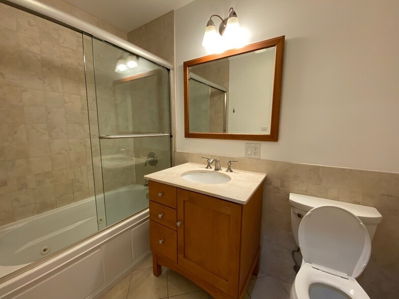 Building Photo - 10 Sheafe St