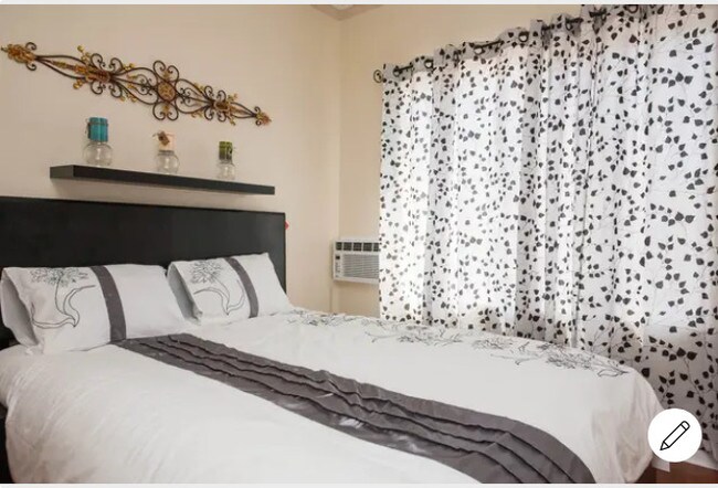 Second Bedroom - 1203 Gordon St