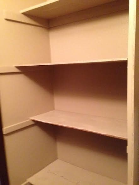 Building Photo - 3 Bedroom Condo in Sunset Mesa