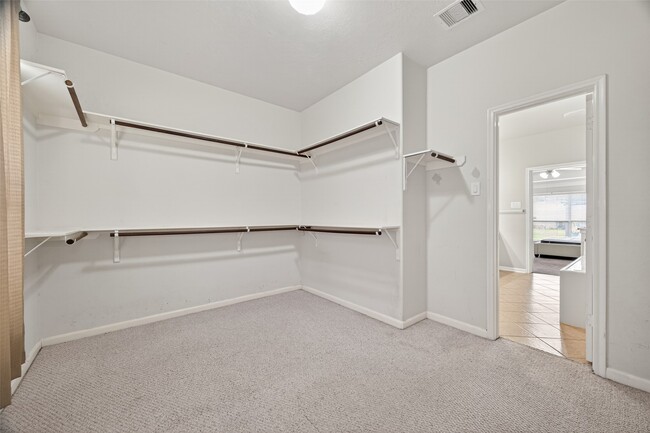 Building Photo - 13310 Larkhill Gardens Ln