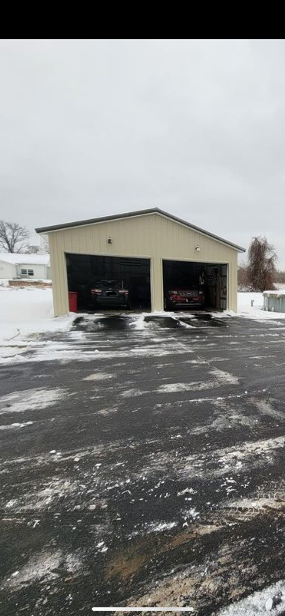 Building Photo - 2494 Hess Rd