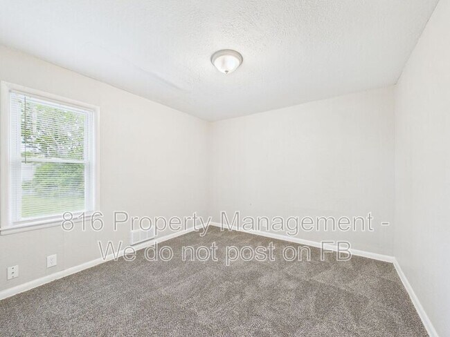 Building Photo - 7426 Indiana Ave