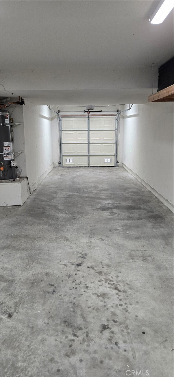 Building Photo - 26914 Rainbow Glen Dr