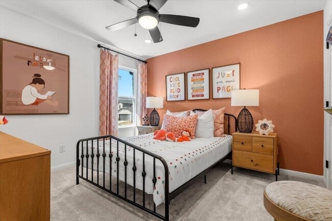 Building Photo - 212 Barton Oak Trl